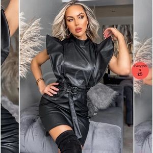 🆕 Yessica leatherette side frill dress sz large